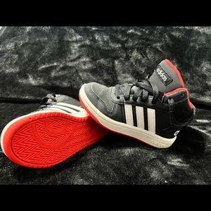 ADIDAS toddler boy size 11 sneakers